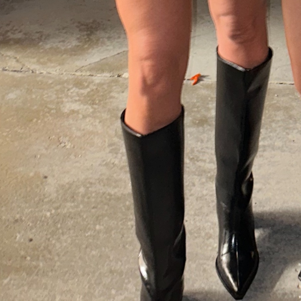 Zara Shiny Black Mid-Calf Leather Heeled Boots - Picture 2 of 6